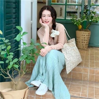 两场婚礼一场葬礼 海报