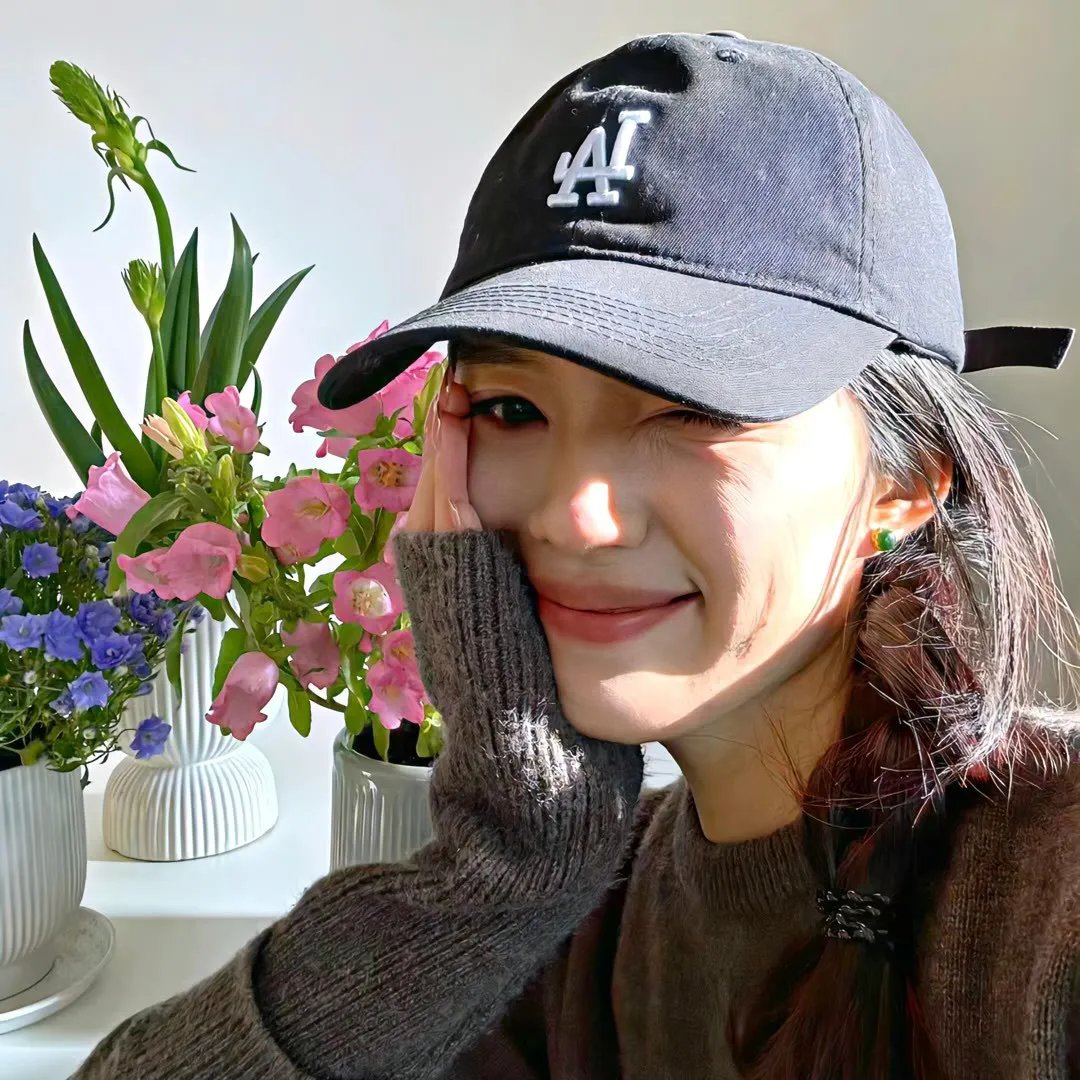 非常莉雅娜 海报